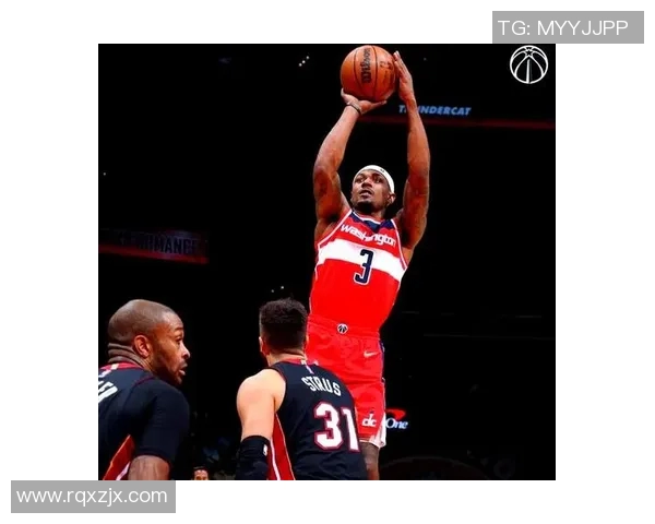 2011年2月12日活塞与热火激战回顾球场上的精彩瞬间与战术较量